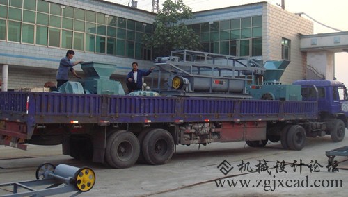 装车现场2_副本.jpg