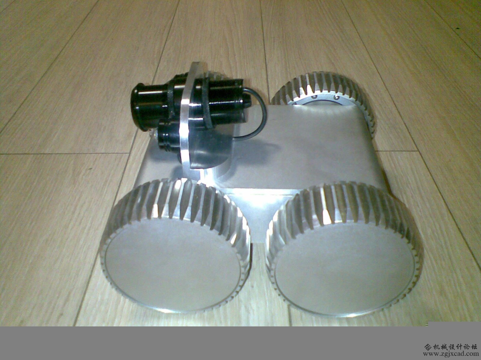 215615poaex8oew6ec1sjy.jpg