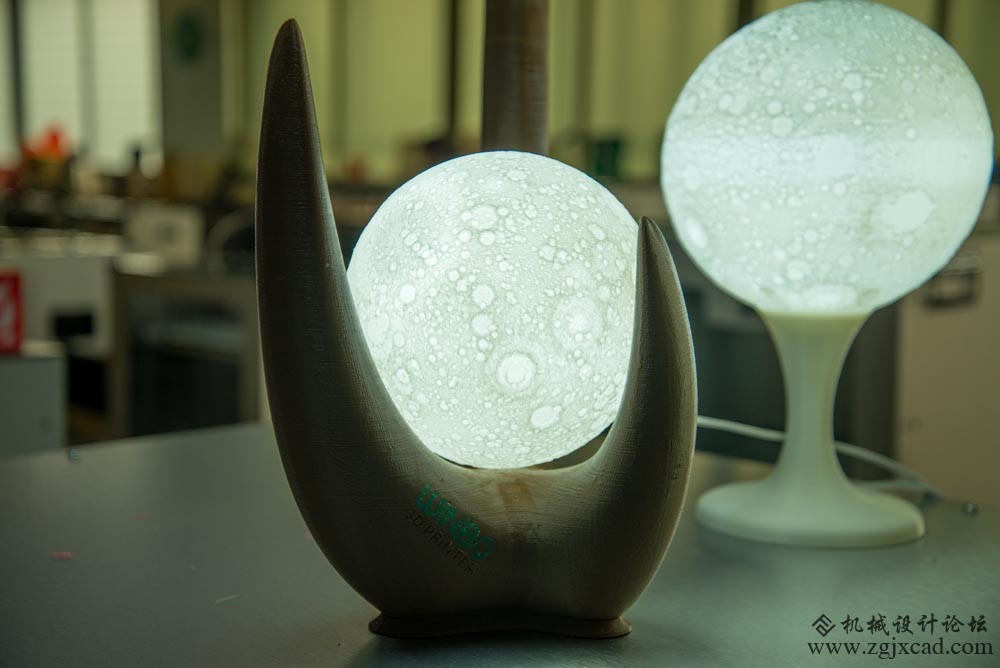 3D打印台灯（开灯效果）