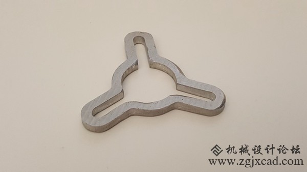 这款3D打印机堪比工匠 打印金属零件不是梦