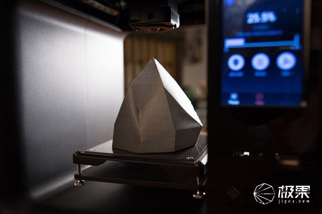 家用3D打印机，操作简便想玩什么玩具自己打