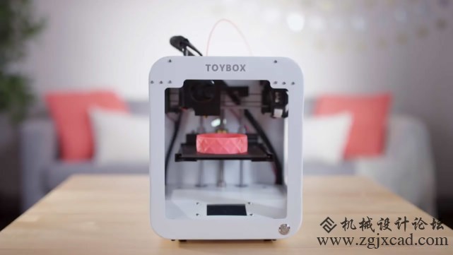 专为孩子设计的3D打印机 想玩什么打什么