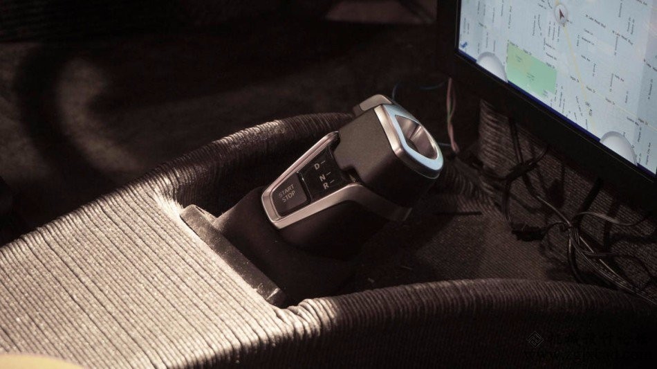 全球首款3D打印电动汽车：售价5.3万