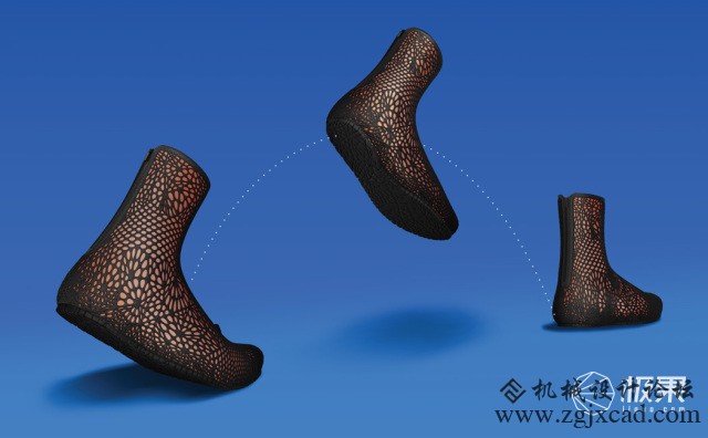 能自动适应脚掌的3D打印靴子，穿上超合脚
