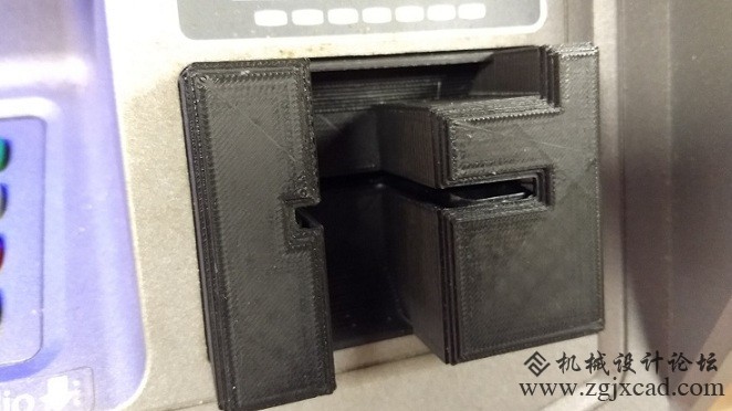 一个自定义的3D打印卡阅读器能否真的减缓卡撇渣器？