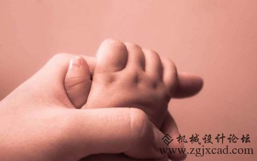 机器人也能生育？未来人类或将与性爱机器人借3D打印分娩