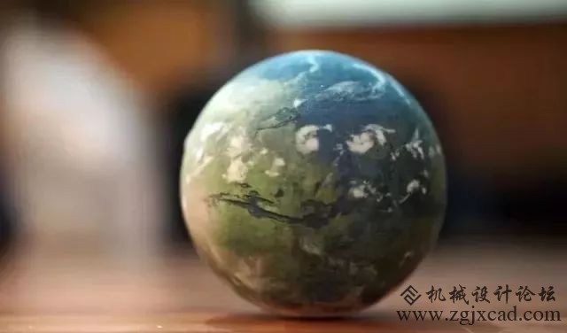 巴黎时装周透视装，全裸演绎3D打印艺术（组图）