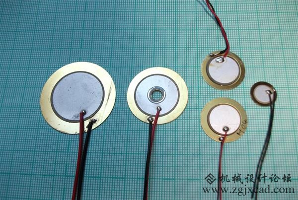 FDM 3D打印机床可以使用便宜的压电元件进行校平