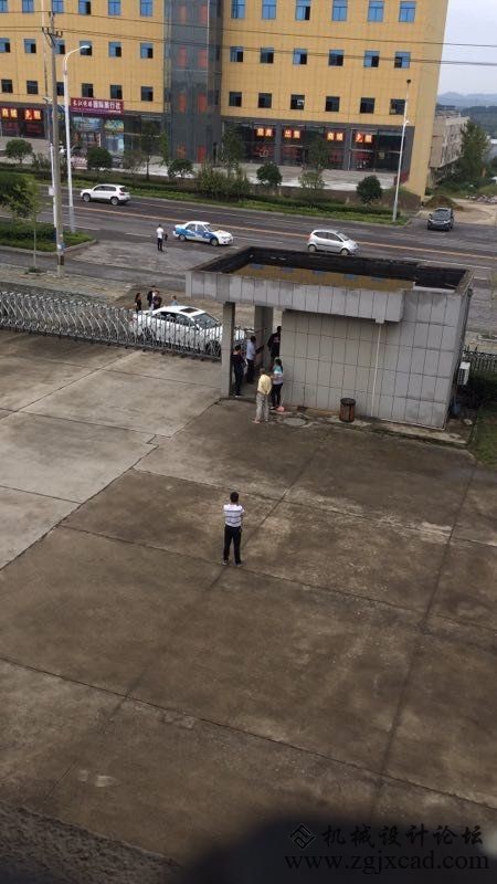一个铅酸电池装备出产厂家的昨天和本日