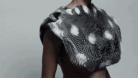 极具震撼！超前卫3D打印的服装与鞋