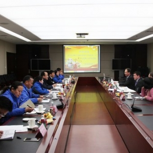 沃尔沃公司来陕建机股份公司洽谈商务