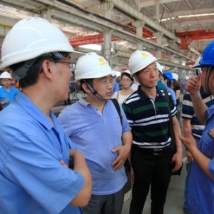 西安市人社局机关党支部来陕建机股份调研